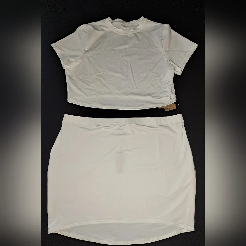 ⛱️ NWT SKIMS 2 Piece Swim Tee Shirt Top & Swim Tube Skirt Set White MARBLE 3X